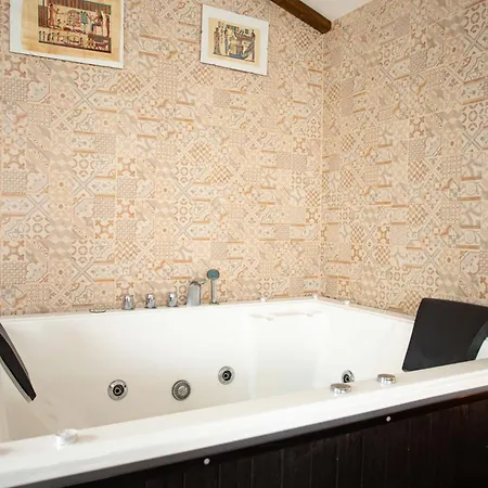 Egipto Con Jacuzzi Y Piscina Climatizada Βίλα *